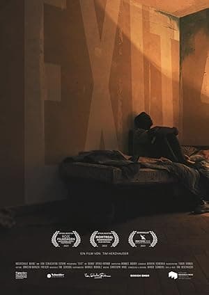 Exit (2021)